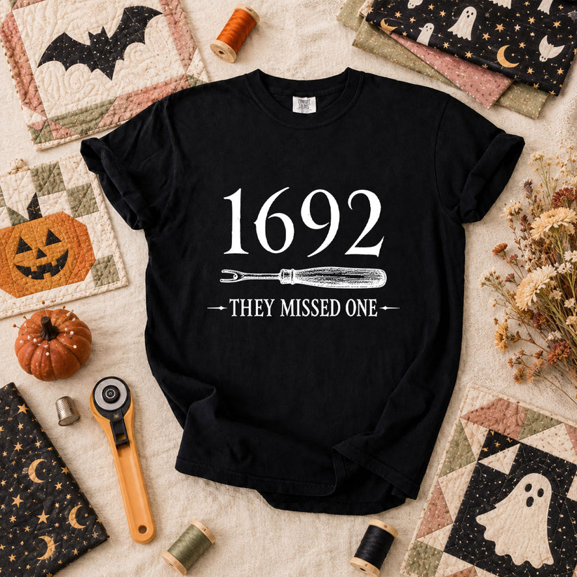 1692 They Missed One Witch Halloween T-Shirt - Black