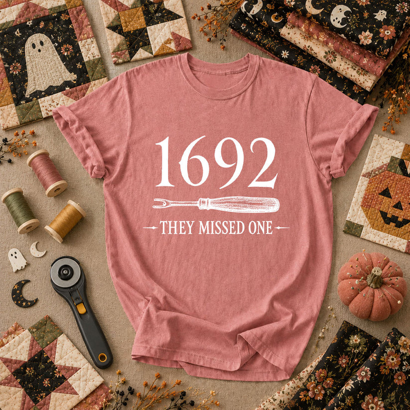 1692 They Missed One Witch Halloween T-Shirt - Heather Mauve