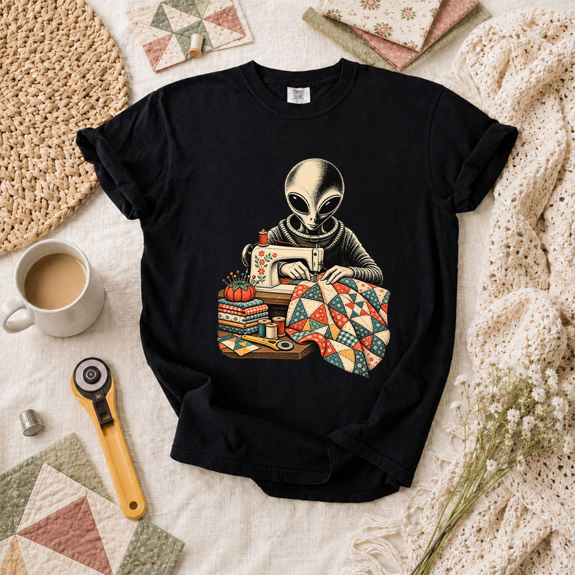 Alien Sewing Machine Quilter T-Shirt - Black