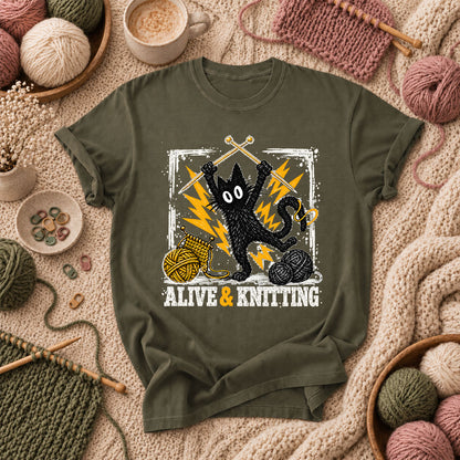 Alive And Knitting Black Cat T-Shirt - Military Green