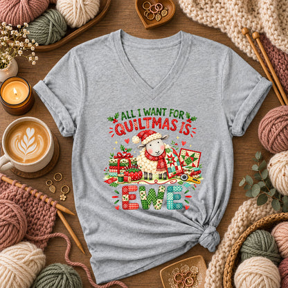 All I Want For Quiltmas Is Ewe Santa Hat Sheep Women's V-Neck - Athletic Heather