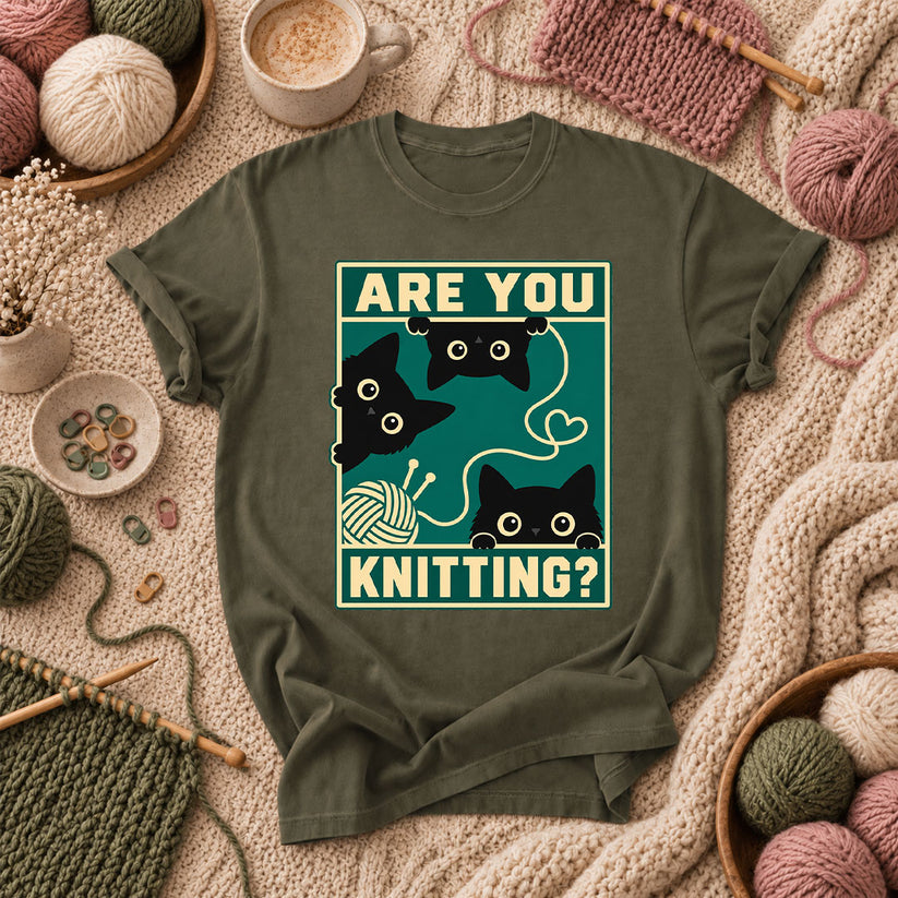 Are You Knitting Black Cats T-Shirt - Military Green