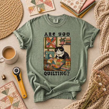 Are You Quilting Cat T-Shirt - Forest Green