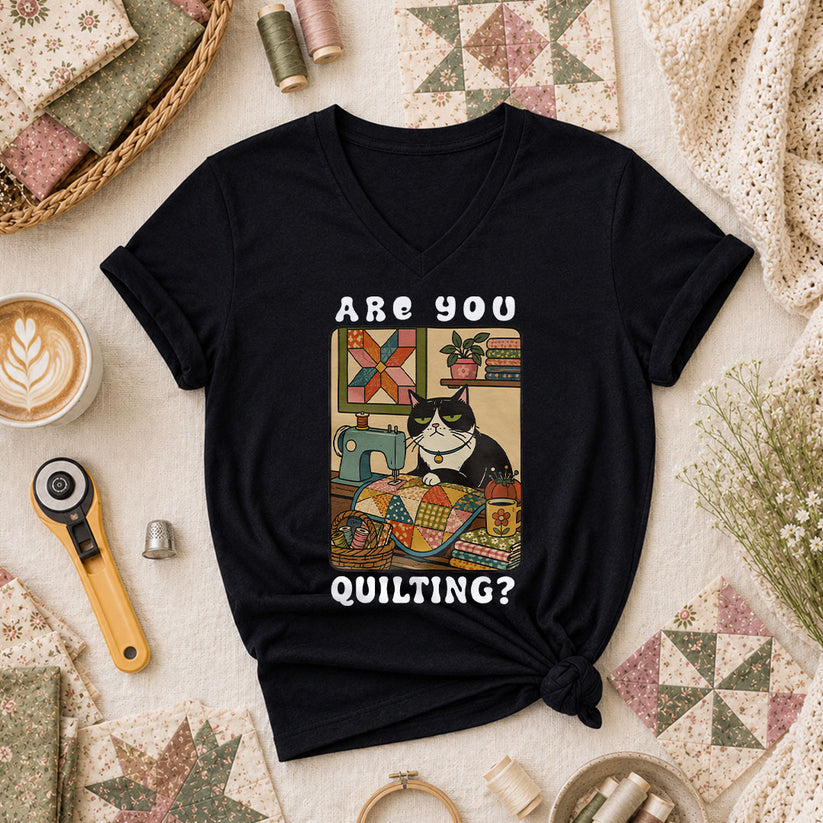 Are You Quilting Cat Women's V-Neck - Black