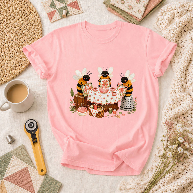 Bees Quilting Tea Party Patchwork T-Shirt - Pink