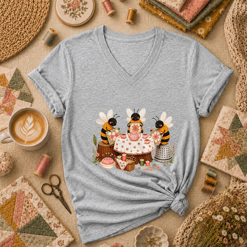 Bees Quilting Tea Party Patchwork Women's V-Neck - Sport Grey