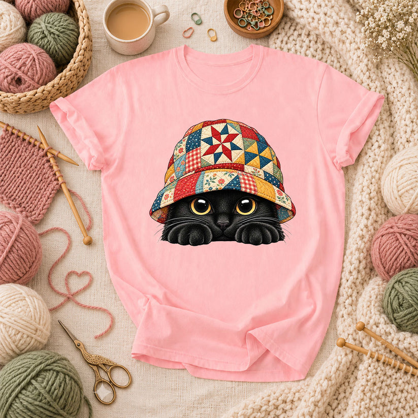 Black Cat In Patchwork Bucket Hat T-Shirt - Pink