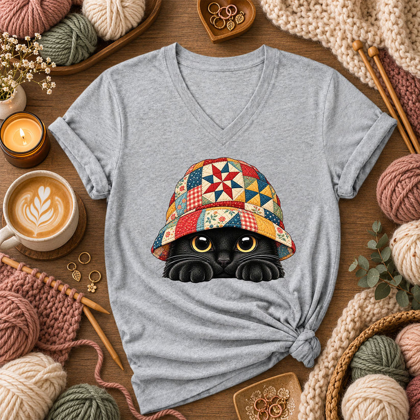 Black Cat In Patchwork Bucket Hat Women's V-Neck - Athletic Heather