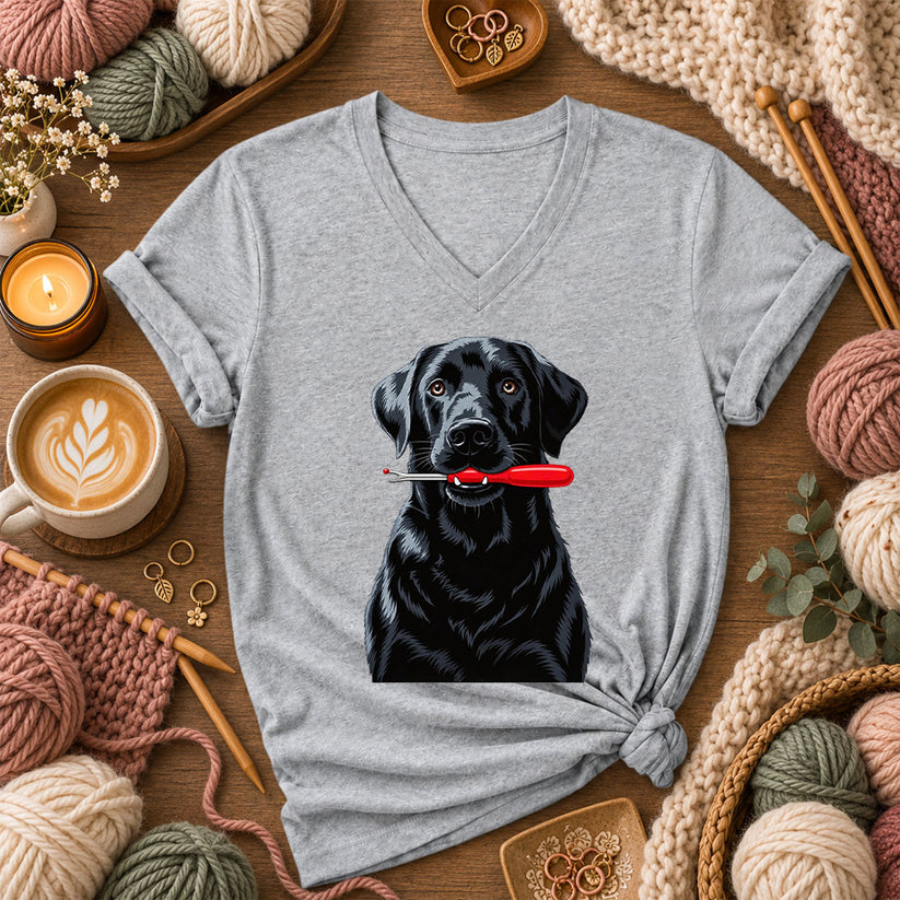 Black Lab With Seam Ripper Women's V-Neck - Athletic Heather
