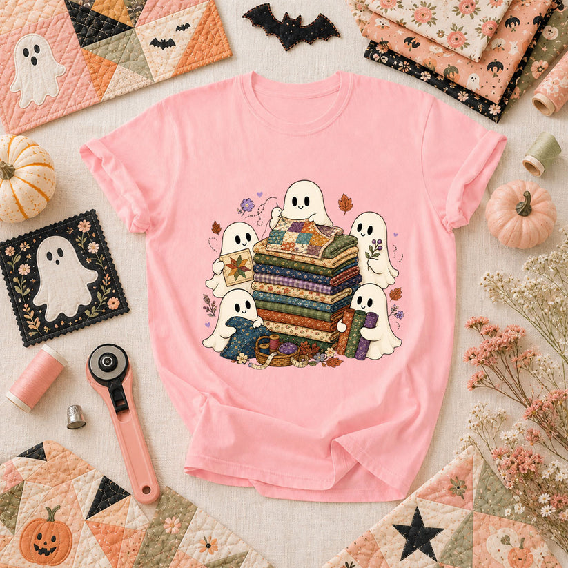 Cute Ghosts Holding Fabric Stack T-Shirt - Pink