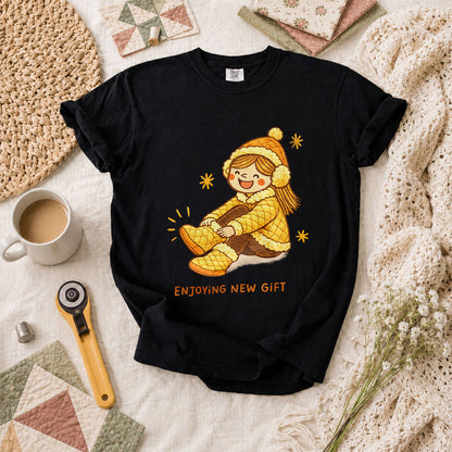 Enjoying New Gift Yellow Girl T-Shirt - Black