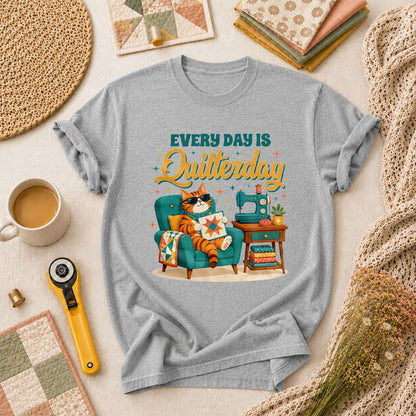 Every Day Is Quilterday Cat Sewing Machine T-Shirt - Athletic Heather