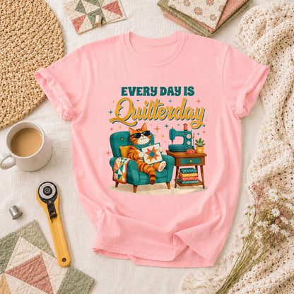 Every Day Is Quilterday Cat Sewing Machine T-Shirt - Pink
