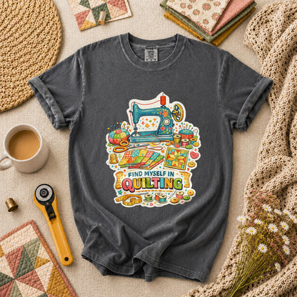 Find Myself In Quilting Sewing Machine T-Shirt - Grey