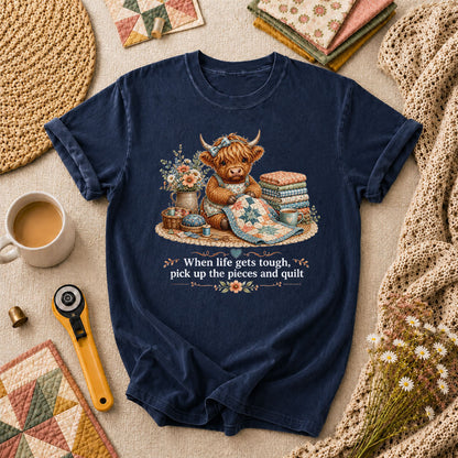 Highland Cow Quilter Wildflowers Patchwork T-Shirt - Navy
