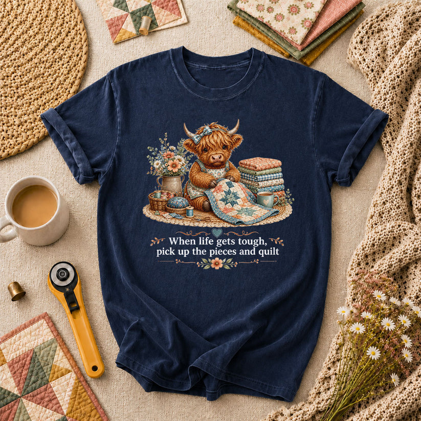 Highland Cow Quilter Wildflowers Patchwork T-Shirt - Navy