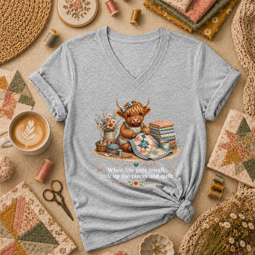 Highland Cow Quilter Wildflowers Patchwork Women's V-Neck - Sport Grey
