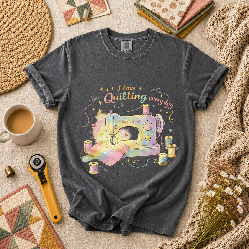 I Love Quilting Every Day Pastel T-Shirt - Grey