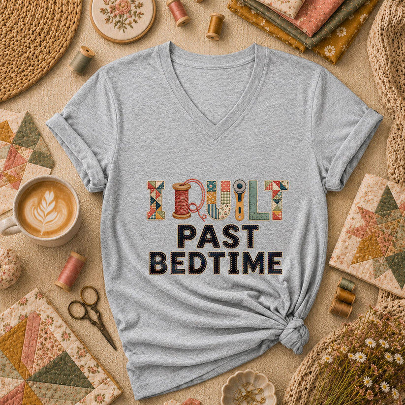 I Quilt Past Bedtime Women's V-Neck - Sport Grey