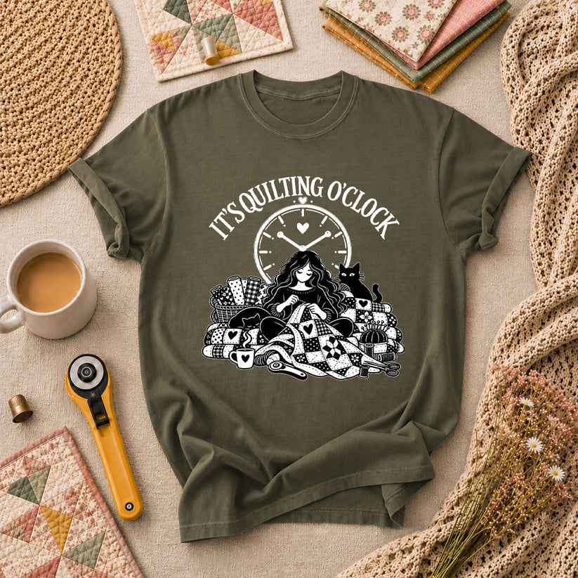 It's Quilting O'clock Cozy Night T-Shirt - Military Green