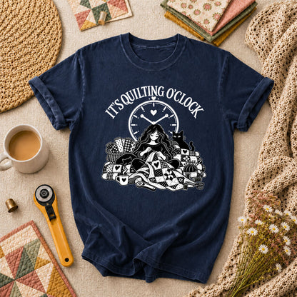 It's Quilting O'clock Cozy Night T-Shirt - Navy