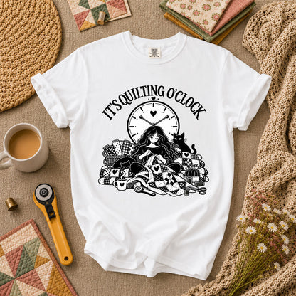 It's Quilting O'clock Cozy Night T-Shirt - White
