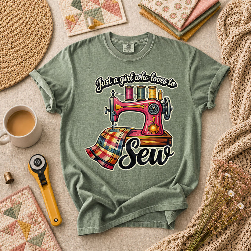 Just A Girl Who Loves To Sew T-Shirt - Forest Green