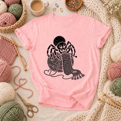 Knitting Spider With Yarn Ball T-Shirt - Pink