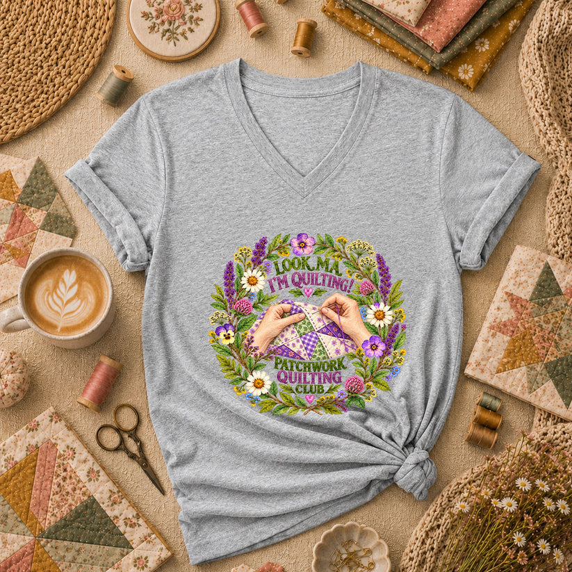 Look Ma I'm Quilting Patchwork Quilting Club Women's V-Neck - Athletic Heather