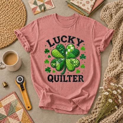 Lucky Quilter Shamrock St Patricks Day T-Shirt - Heather Mauve