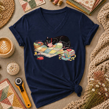 Meow Bite Sleeping Cat Women's V-Neck - Navy