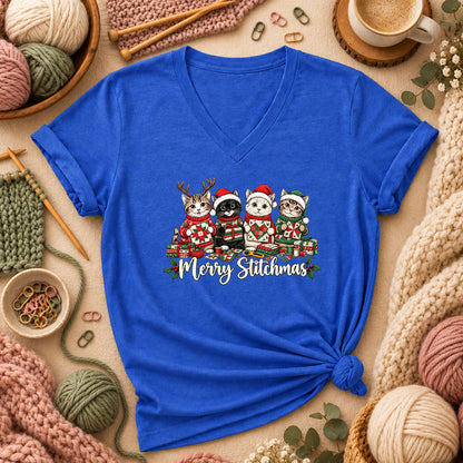 Merry Stitchmas Kittens Quilting Together Women's V-Neck - Heather True Royal