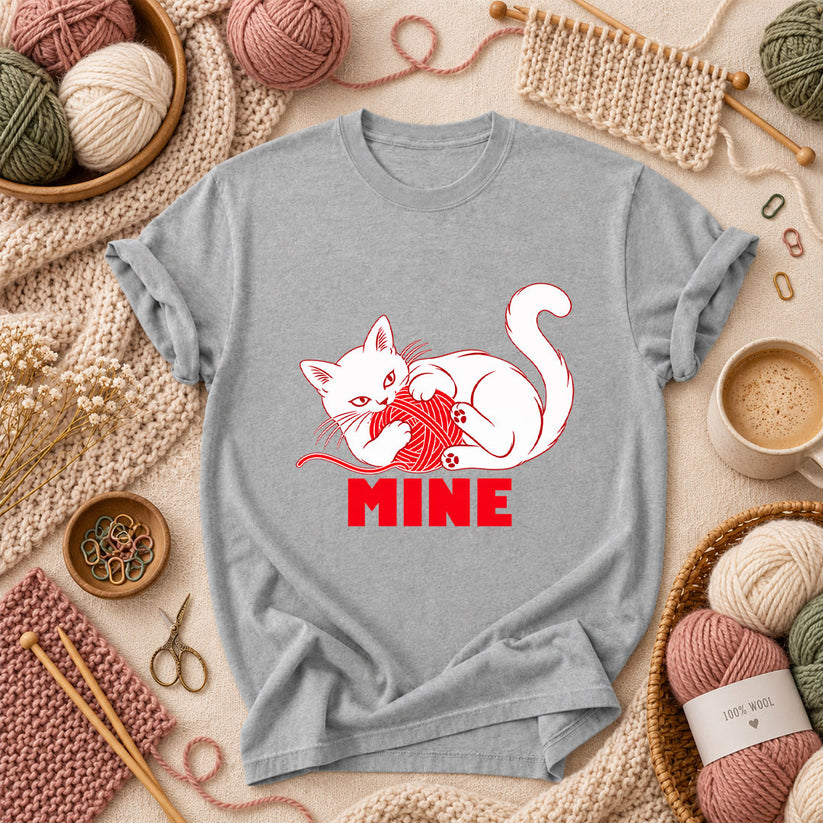 Mine Cat With Yarn Ball T-Shirt - Athletic Heather