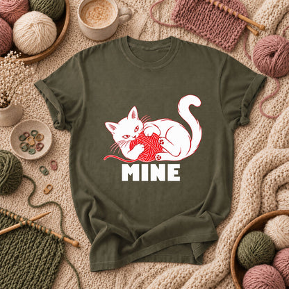 Mine Cat With Yarn Ball T-Shirt - Military Green