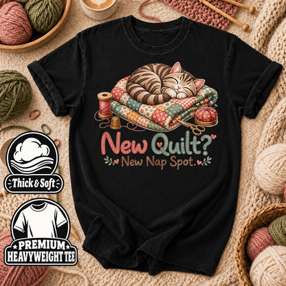 New Quilt New Nap Spot Cat T-Shirt - Black