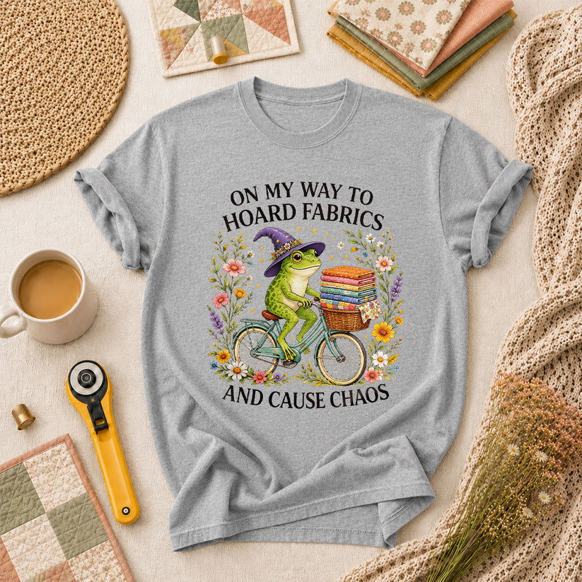 On My Way To Hoard Fabrics And Cause Chaos Frog T-Shirt - Athletic Heather