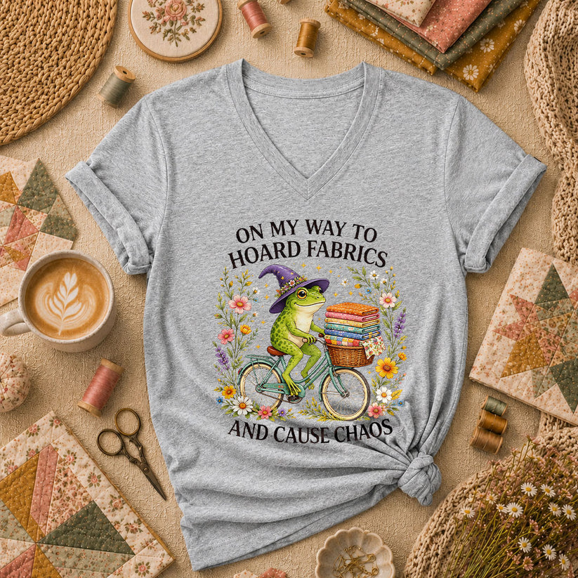 On My Way To Hoard Fabrics And Cause Chaos Frog Women's V-Neck - Athletic Heather
