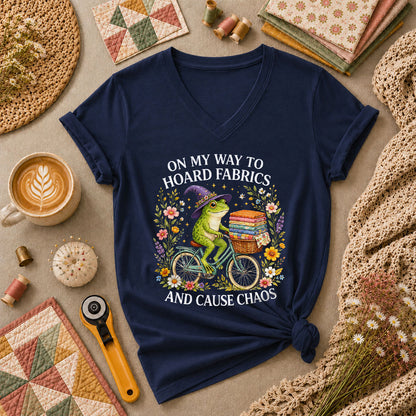 On My Way To Hoard Fabrics And Cause Chaos Frog Women's V-Neck - Navy