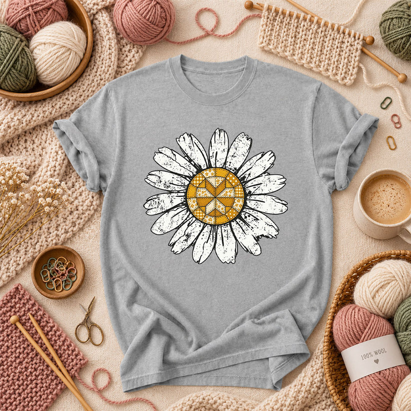 Patchwork Quilt Block Daisy T-Shirt - Athletic Heather