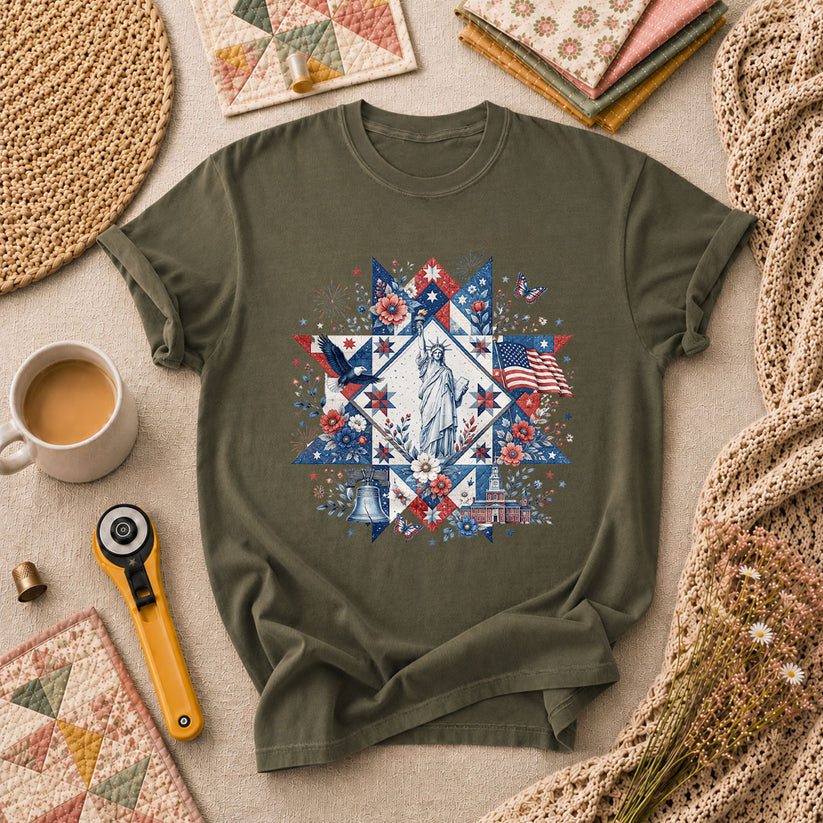 Patriotic Quilt Block Statue Of Liberty Floral T-Shirt - Military Green