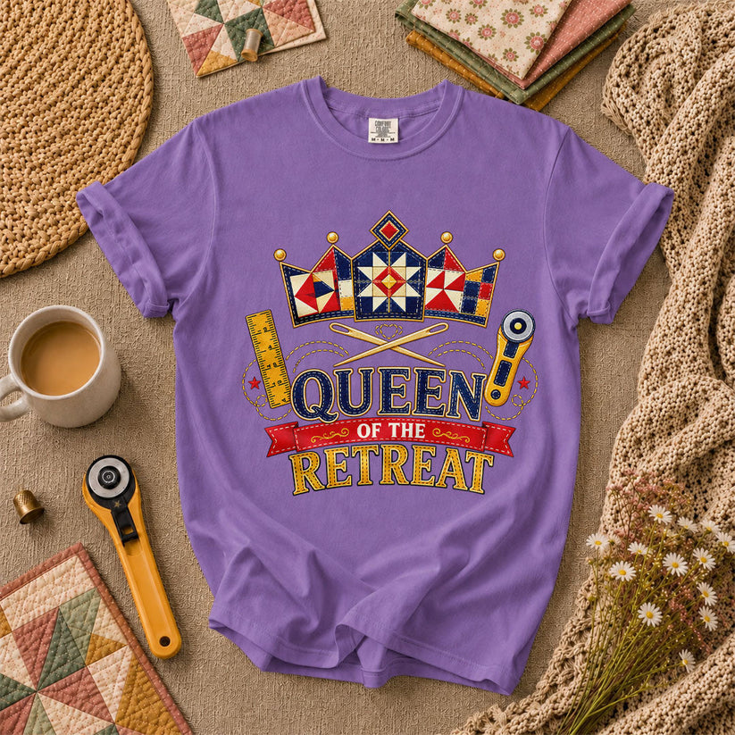 Queen Of The Retreat Quilter T-Shirt - Heather Team Purple