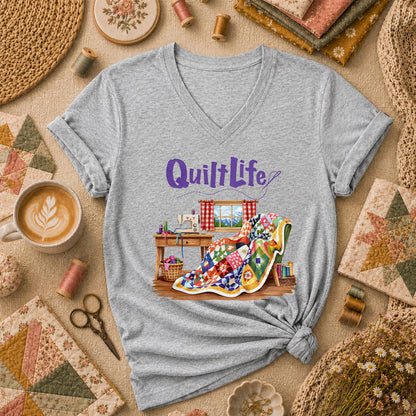 Quilt Life Cozy Sewing Machine Patchwork Women's V-Neck - Athletic Heather