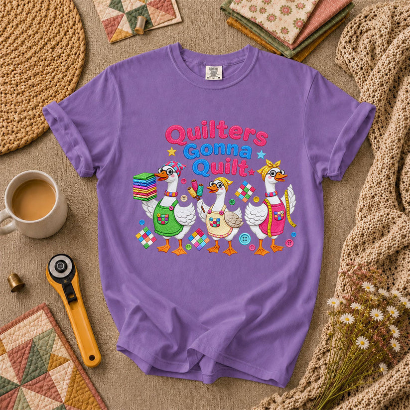 Quilters Gonna Quilt Three Ducks Quilting Trio T-Shirt - Heather Team Purple