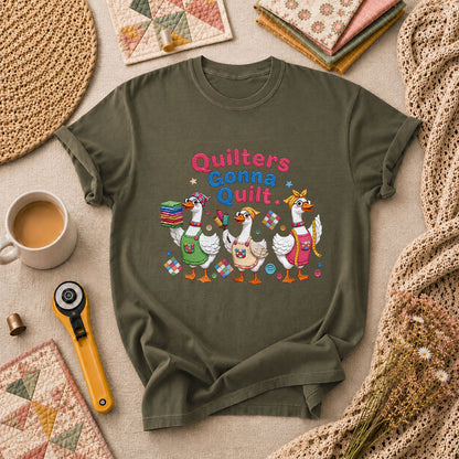 Quilters Gonna Quilt Three Ducks Quilting Trio T-Shirt - Military Green