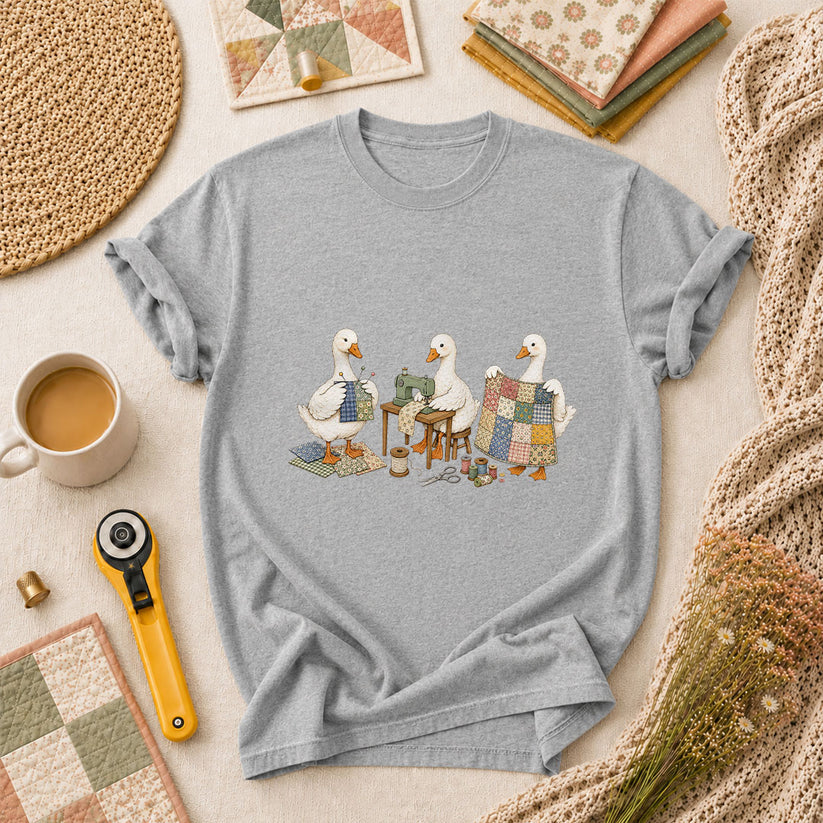 Quilting Geese Trio Vintage T-Shirt - Athletic Heather
