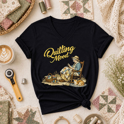 Quilting Mood Grandma Women's V-Neck - Black