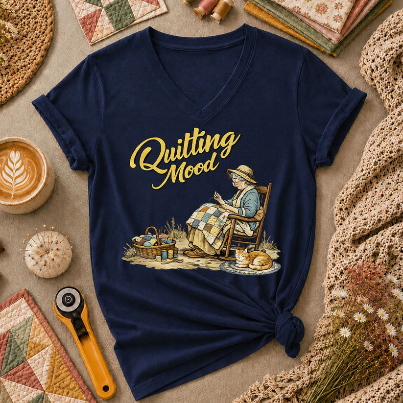 Quilting Mood Grandma Women's V-Neck - Navy