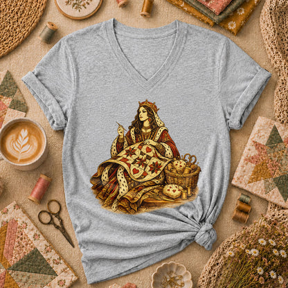 Quilting Queen Vintage Women's V-Neck - Athletic Heather