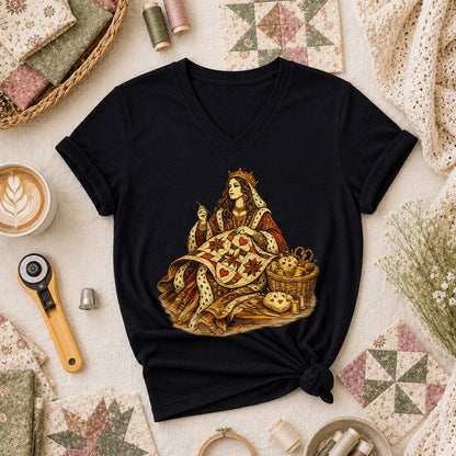 Quilting Queen Vintage Women's V-Neck - Black