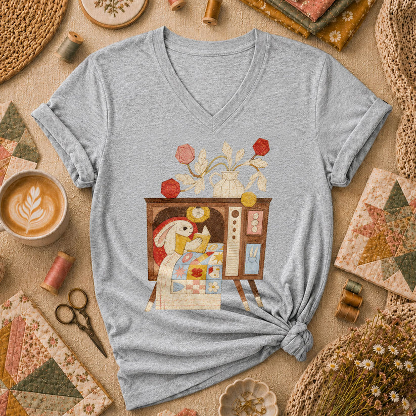 Quilting TV Women's V-Neck - Sport Grey